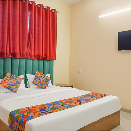 Fabhotel Falcon Inn -Behind The Dmart Baner Πούνε Εξωτερικό φωτογραφία