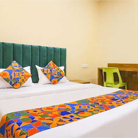 Fabhotel Falcon Inn -Behind The Dmart Baner Πούνε Εξωτερικό φωτογραφία