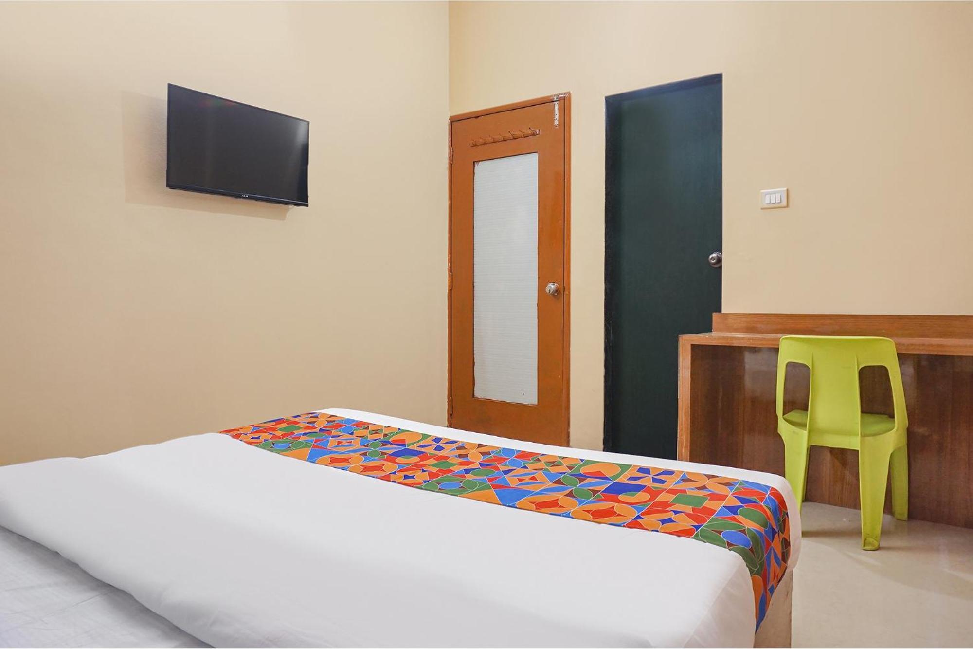 Fabhotel Falcon Inn -Behind The Dmart Baner Πούνε Εξωτερικό φωτογραφία