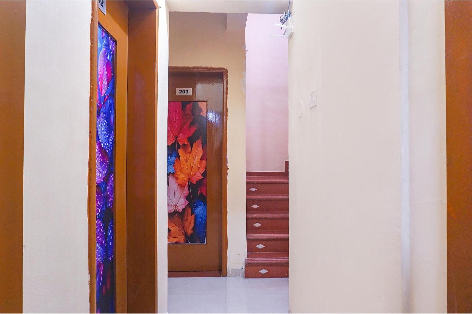 Fabhotel Falcon Inn -Behind The Dmart Baner Πούνε Εξωτερικό φωτογραφία